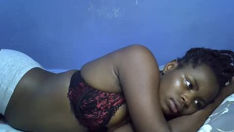 merlin_queen online show from 25, 11, 2025