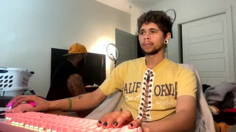 Snapshot of merlinharriss chatting on 17, 2, 2025 Merlinz Magic online show from 17, 2, 2025