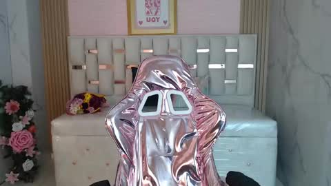 Merloth online show from 15, 2, 2025