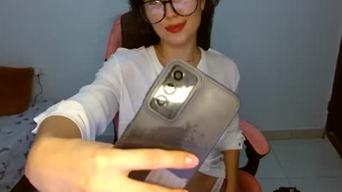 merly_14 online show from 27, 6, 2026