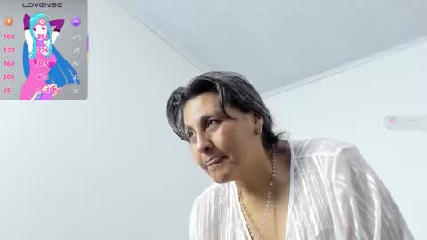 Snapshot of merlyna_goldens chatting on 14, 2, 2026 My next birthday is December 11th. online show from 14, 2, 2026