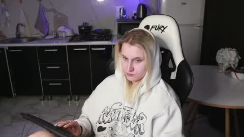 Snapshot of mertyxxx chatting on 6, 5, 2026 Merty online show from 6, 5, 2026