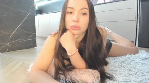 meryfoxxx online show from 13, 4, 2026