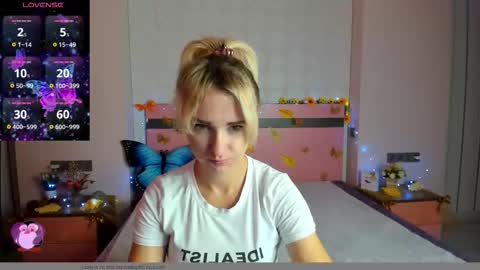 Snapshot of merymidnight chatting on 7, 10, 2025 merymidnight online show from 7, 10, 2025