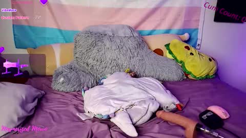 mesmerized_mowo online show from 27, 2, 2026