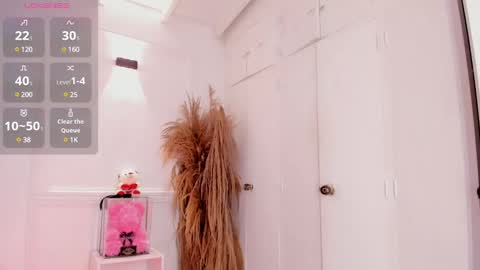 Snapshot of metal_doll chatting on 6, 12, 2024 online show from 6, 12, 2024