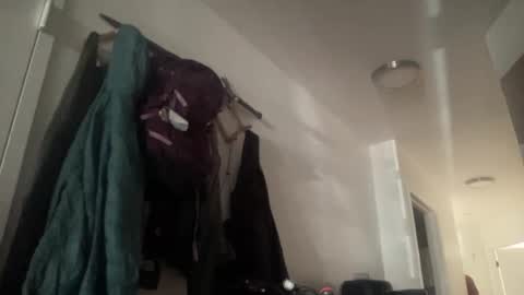 Snapshot of metallica92786 chatting on 18, 11, 2025 metallica92786 online show from 18, 11, 2025