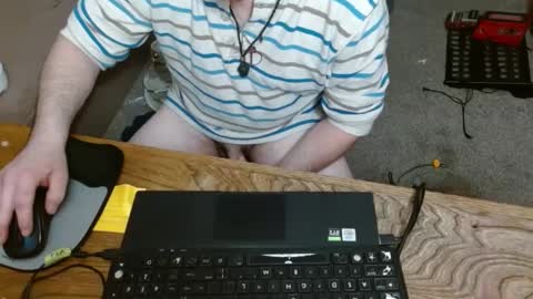 metalsharkk online show from 30, 1, 2025