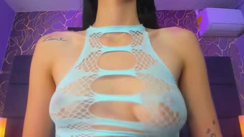 Snapshot of mey_doll chatting on 22, 11, 2025 Your Mey online show from 22, 11, 2025