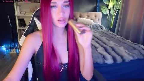 vollmond online show from 5, 10, 2025