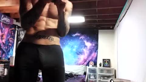 Snapshot of mfbadboii chatting on 1, 1, 2025 BadBoii online show from 1, 1, 2025