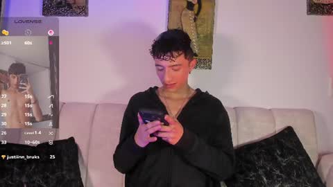 Snapshot of mhatias_ chatting on 2, 7, 2026 MATHIAS online show from 2, 7, 2026