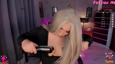 miss devil online show from 16, 11, 2025