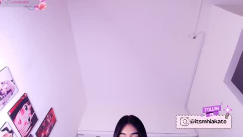Snapshot of mhia_kate chatting on 1, 6, 2026 Mhia Kate online show from 1, 6, 2026
