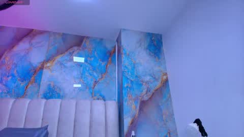 Emi online show from 18, 4, 2026