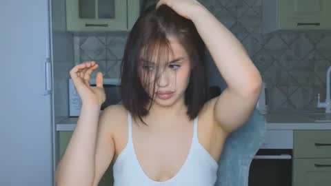 Mia online show from 7, 3, 2025