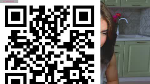 Snapshot of mia___lunaa chatting on 27, 5, 2026 Mia online show from 27, 5, 2026