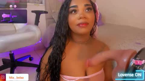 Snapshot of mia__bela chatting on 12, 10, 2025 Naii STREAMING SCHEDULE 500 - 1000 GMT-5 online show from 12, 10, 2025