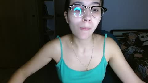 Snapshot of mia__lopez_ chatting on 24, 4, 2026 Mia online show from 24, 4, 2026