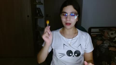 Snapshot of mia__lopez_ chatting on 20, 5, 2026 Mia online show from 20, 5, 2026