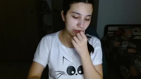 Snapshot of mia__lopez_ chatting on 21, 5, 2026 Mia online show from 21, 5, 2026