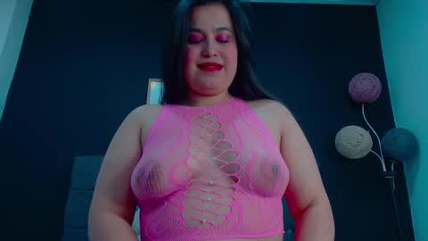 C A L L  M E  M I A  online show from 5, 10, 2025