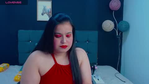 C A L L  M E  M I A  online show from 19, 11, 2025