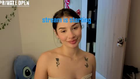 Snapshot of mia_adams66 chatting on 28, 4, 2026 Mia adams online show from 28, 4, 2026