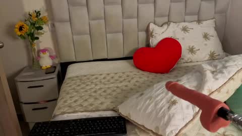 Snapshot of mia_adams66 chatting on 27, 5, 2026 Mia adams online show from 27, 5, 2026