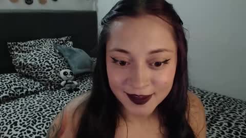 mia online show from 16, 1, 2025