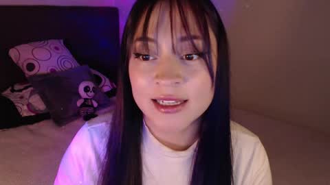 mia online show from 3, 2, 2025