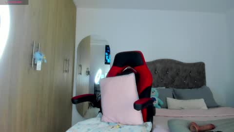 mia_adamsxxx online show from 30, 4, 2026