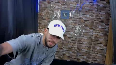 Mia and vincentt model indepent online show from 8, 3, 2025