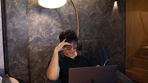 Belmont and Mia online show from 29, 3, 2026