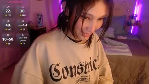Snapshot of mia_collens_ chatting on 12, 1, 2025 MIA online show from 12, 1, 2025