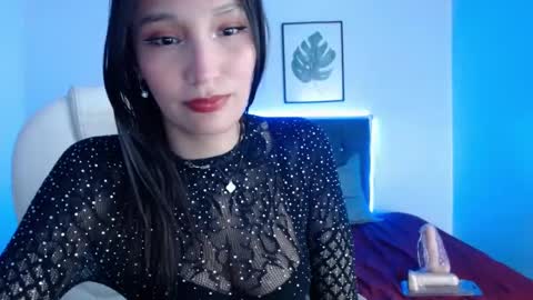 Snapshot of mia_collens_ chatting on 4, 10, 2025 MIA online show from 4, 10, 2025