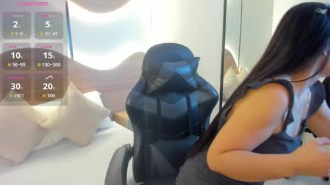 M I A  online show from 6, 11, 2025