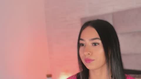 Mia crawford online show from 9, 2, 2026