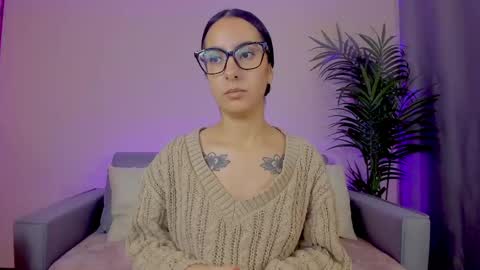 Snapshot of mia_daniellshot chatting on 3, 5, 2026 Sarah Luna online show from 3, 5, 2026