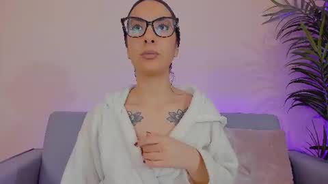 Snapshot of mia_daniellshot chatting on 2, 7, 2026 Sarah Luna online show from 2, 7, 2026