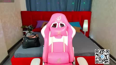 mia_e1fie online show from 8, 2, 2026