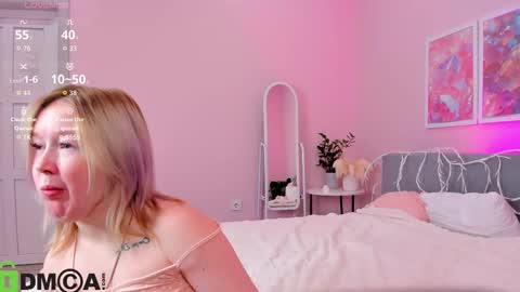 Mia online show from 3, 10, 2025