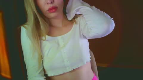 Mia online show from 14, 12, 2024