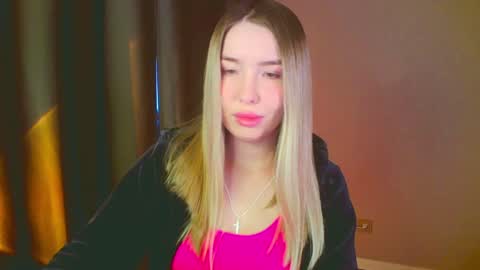 Mia online show from 11, 1, 2025