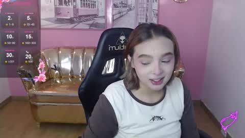 Mia online show from 7, 11, 2025