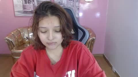 Mia online show from 18, 12, 2025