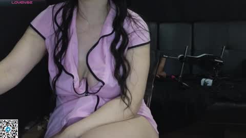 Golden ones online show from 21, 11, 2025