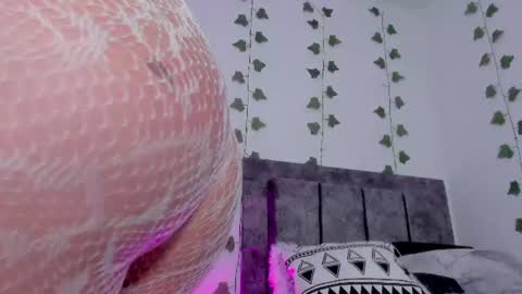 Snapshot of mia_garcia2 chatting on 16, 6, 2026 MIA online show from 16, 6, 2026