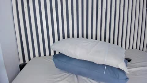  I am Mia  online show from 9, 2, 2025