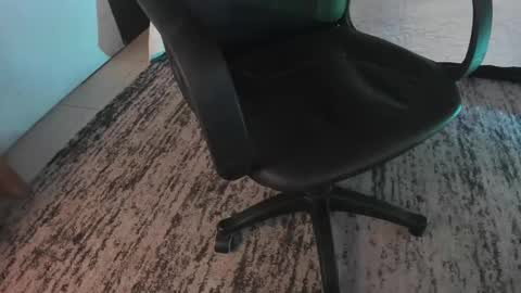 Snapshot of mia_jagger chatting on 11, 12, 2024 Val online show from 11, 12, 2024